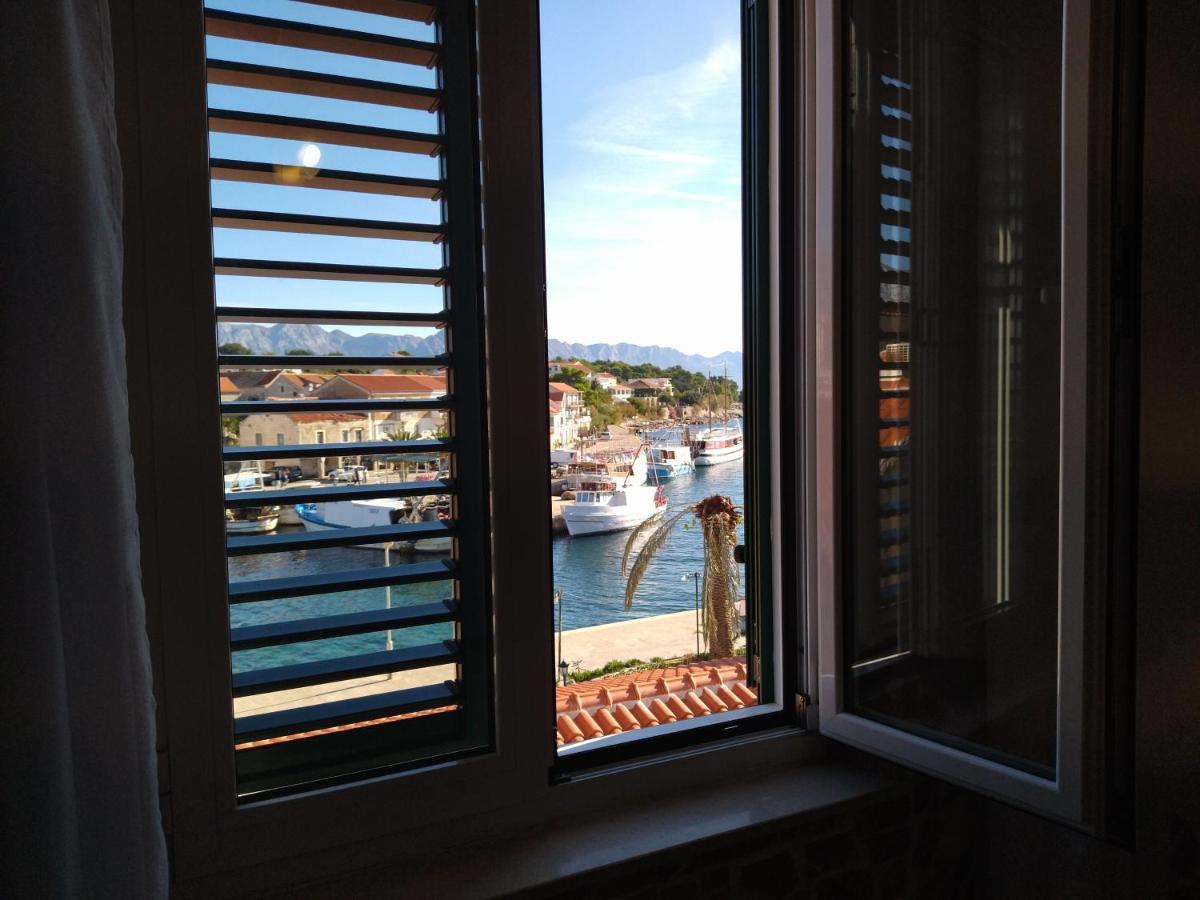 Apartments Maja I Mate Sućuraj Εξωτερικό φωτογραφία