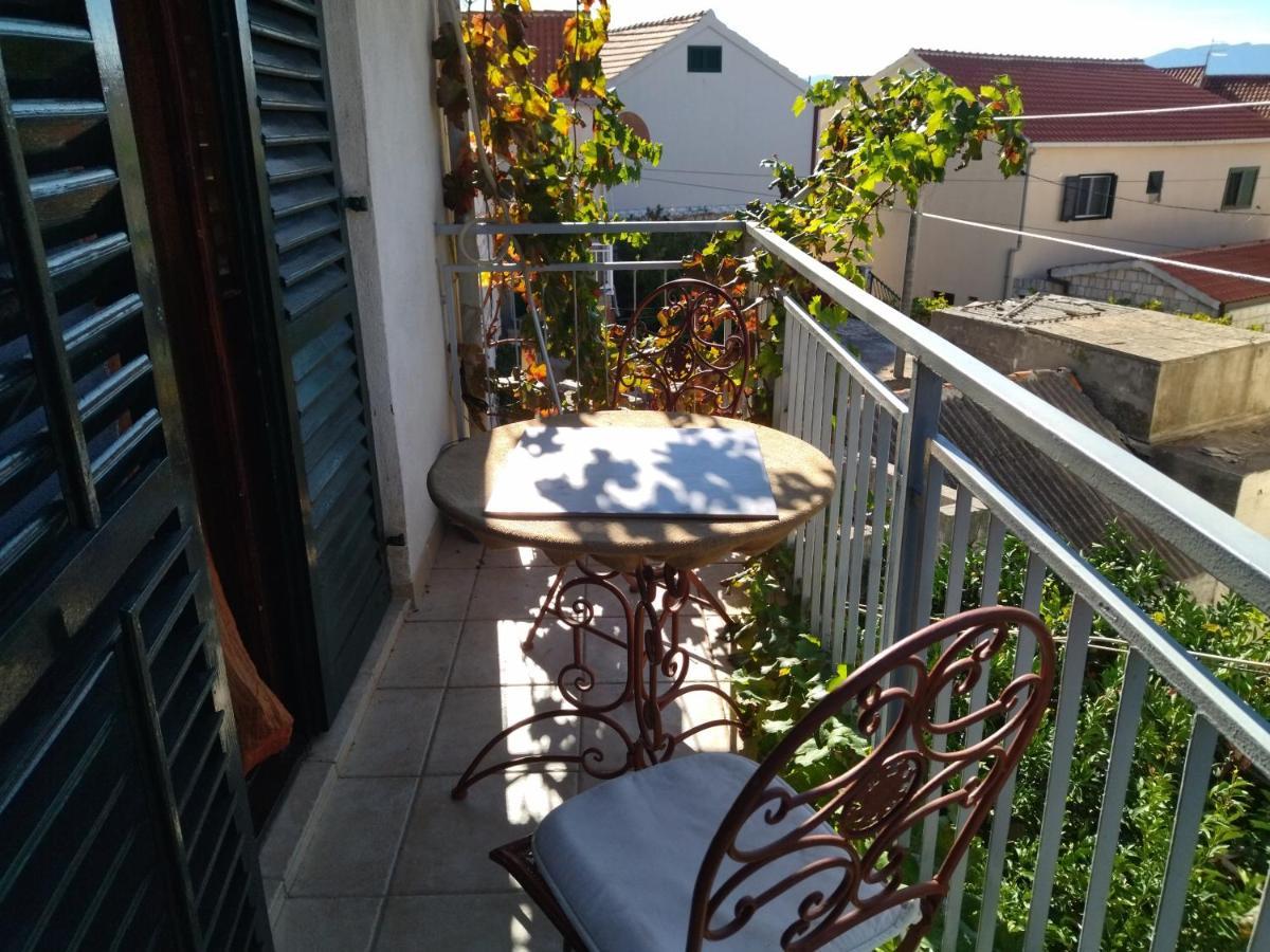 Apartments Maja I Mate Sućuraj Εξωτερικό φωτογραφία